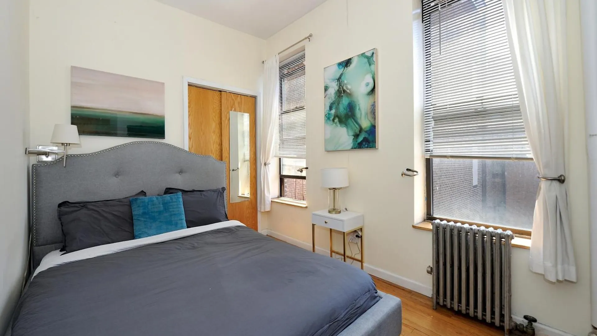 3Br Apartment In Big Apple New York
