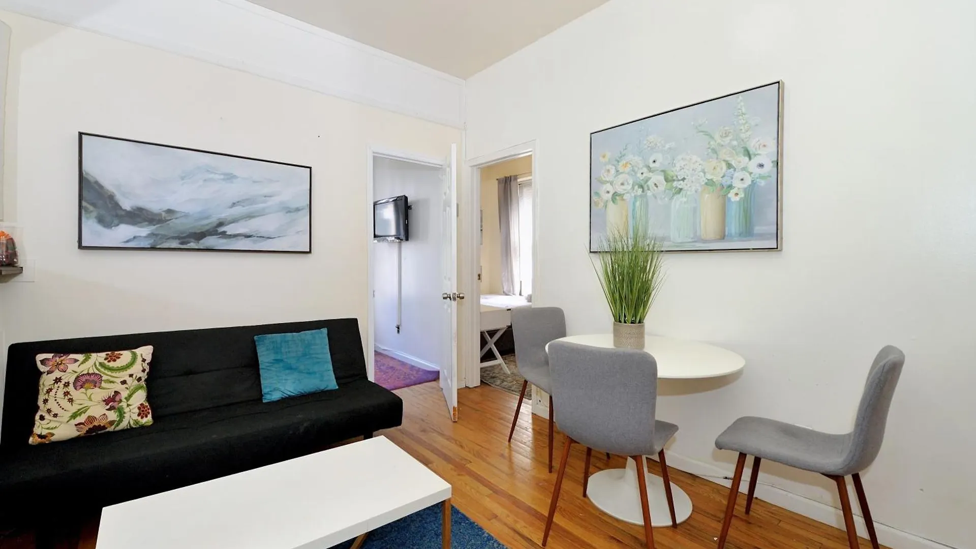 3Br Apartment In Big Apple New York
