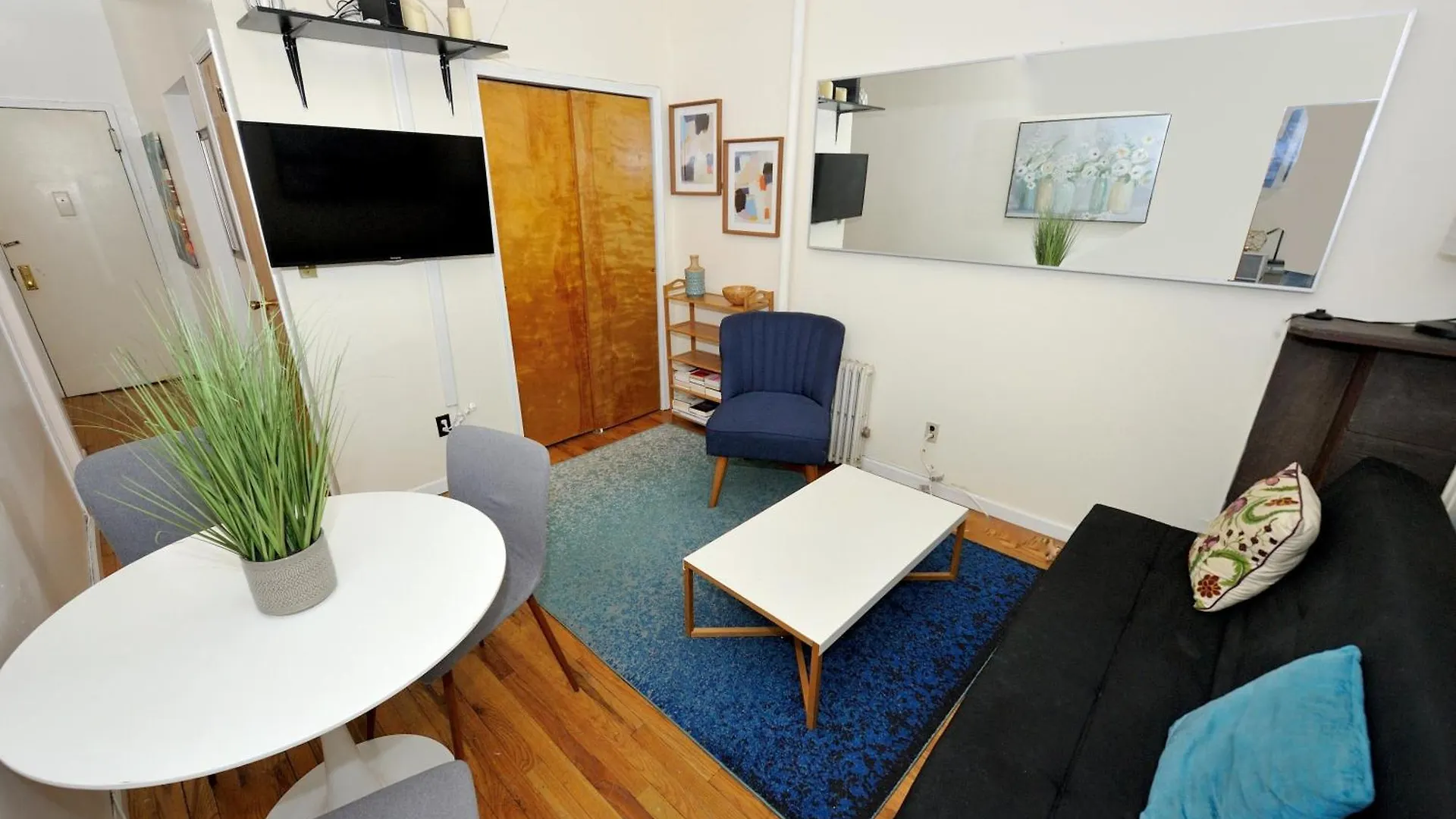 3Br Apartment In Big Apple New York 0*,  United States